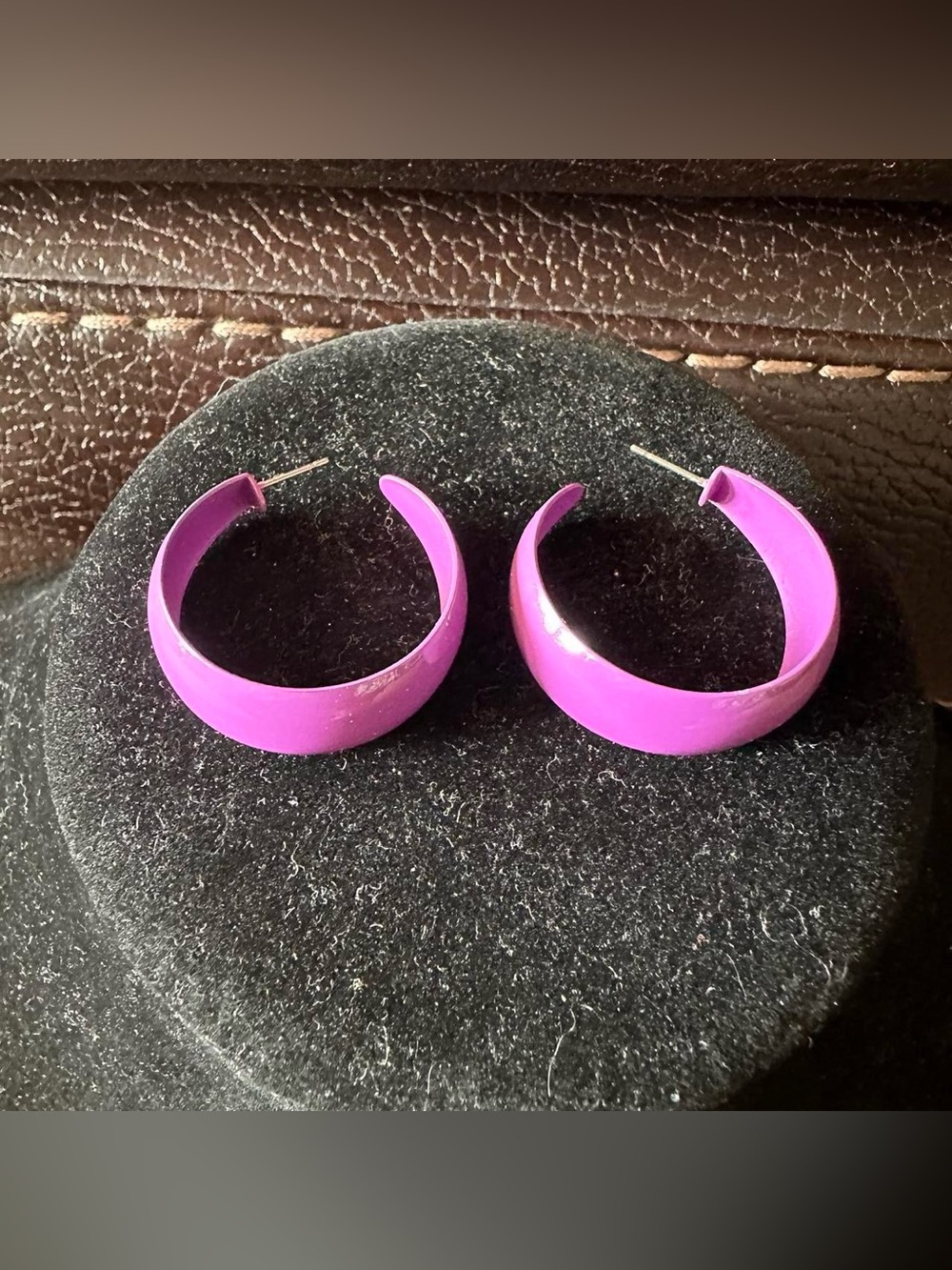 Vintage purple hoop earrings.